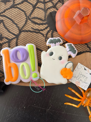 Cute boo! 2 large cookies